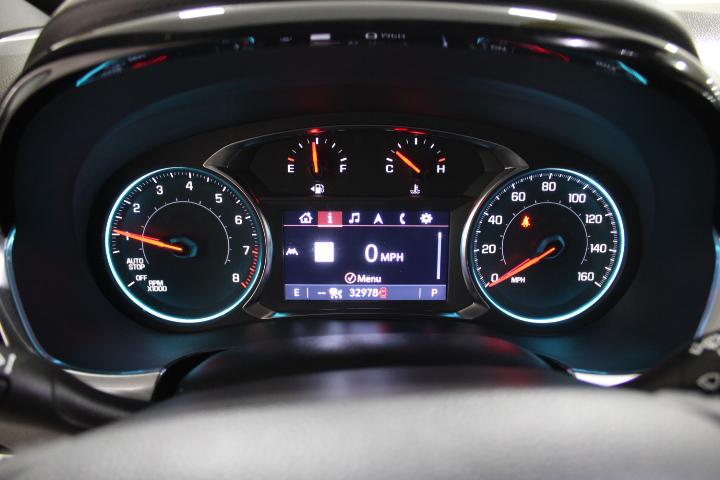2023 Chevrolet Traverse AWD LT Leather