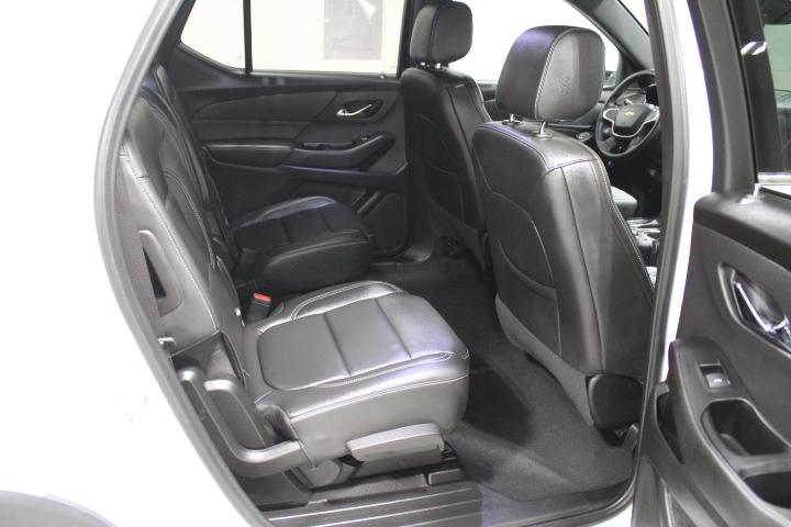 2023 Chevrolet Traverse AWD LT Leather