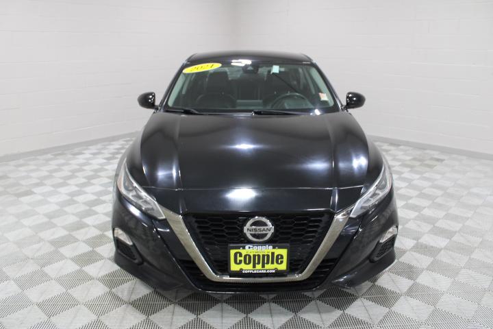 2021 Nissan Altima SR FWD