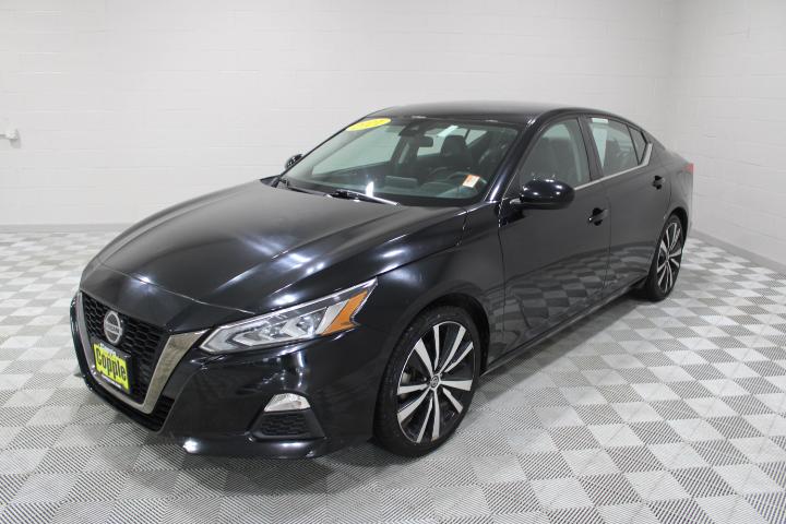 2021 Nissan Altima SR FWD