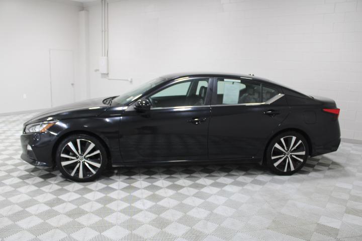 2021 Nissan Altima SR FWD