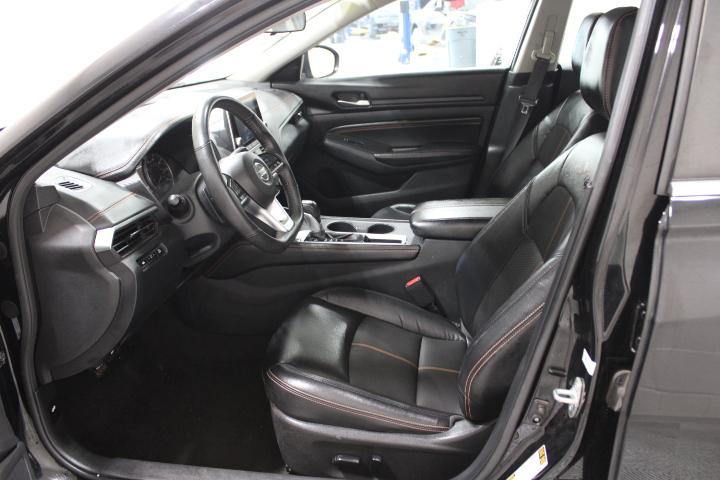 2021 Nissan Altima SR FWD