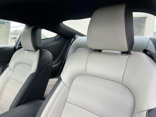2025 Ford Mustang GT Premium Fastback