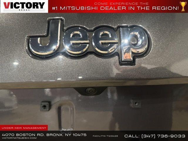 2021 Jeep Grand Cherokee Laredo E 4x4