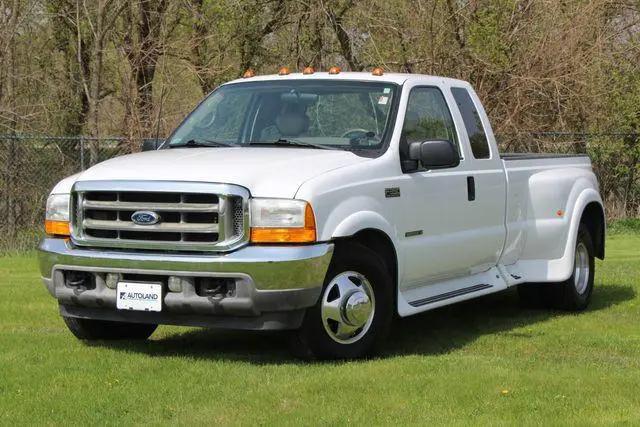 2001 Ford F-350 LARIAT for sale in Roscoe, IL