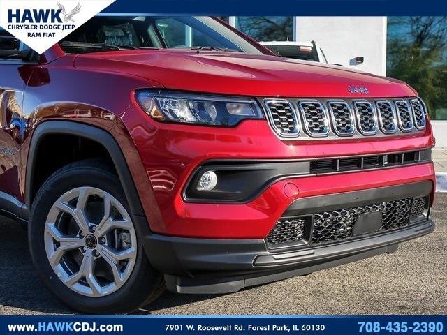 2025 Jeep Compass COMPASS LATITUDE 4X4