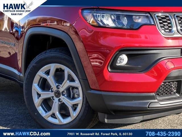 2025 Jeep Compass COMPASS LATITUDE 4X4