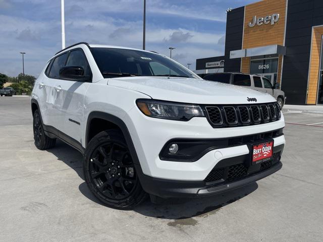 2025 Jeep Compass COMPASS LATITUDE 4X4