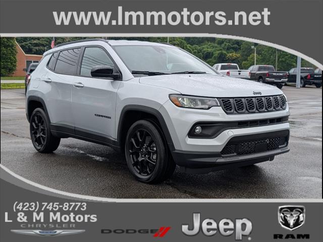 2025 Jeep Compass COMPASS LATITUDE 4X4
