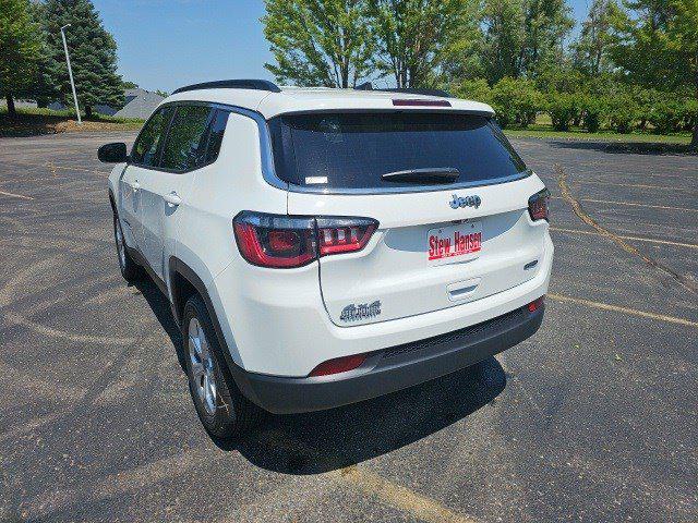 2025 Jeep Compass COMPASS LATITUDE 4X4