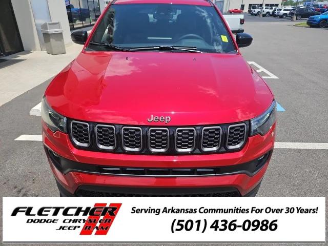 2025 Jeep Compass COMPASS LATITUDE 4X4