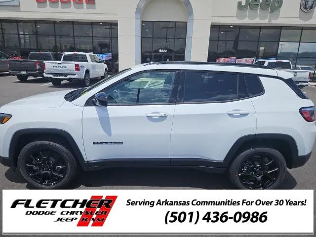 2025 Jeep Compass COMPASS LATITUDE 4X4