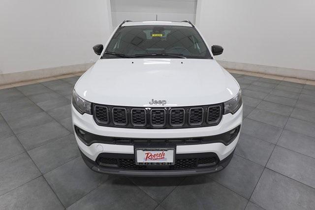 2025 Jeep Compass COMPASS LATITUDE 4X4