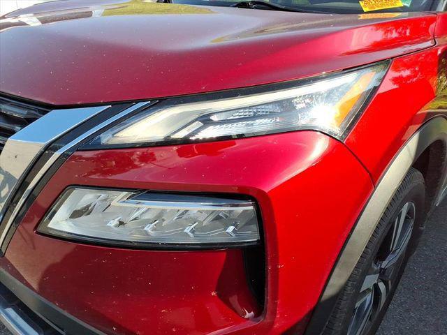 2022 Nissan Rogue SL FWD
