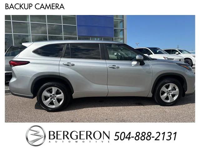 2023 Toyota Highlander LE