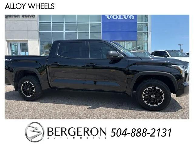 2024 Toyota Tundra SR5 4WD
