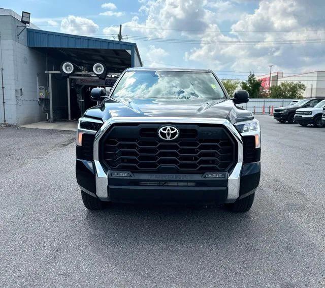 2024 Toyota Tundra SR5 4WD