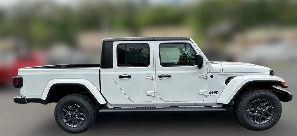 2025 Jeep Gladiator GLADIATOR SPORT S 4X4
