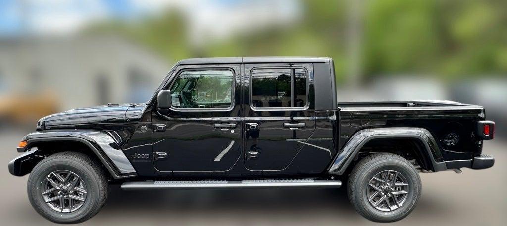 2025 Jeep Gladiator GLADIATOR SPORT S 4X4