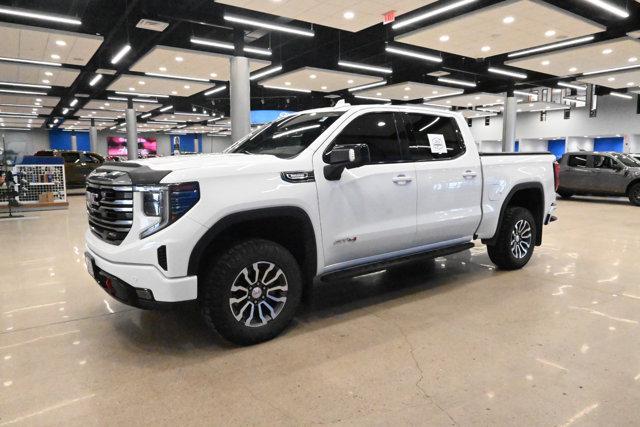 2022 GMC Sierra 1500 4WD Crew Cab Short Box AT4