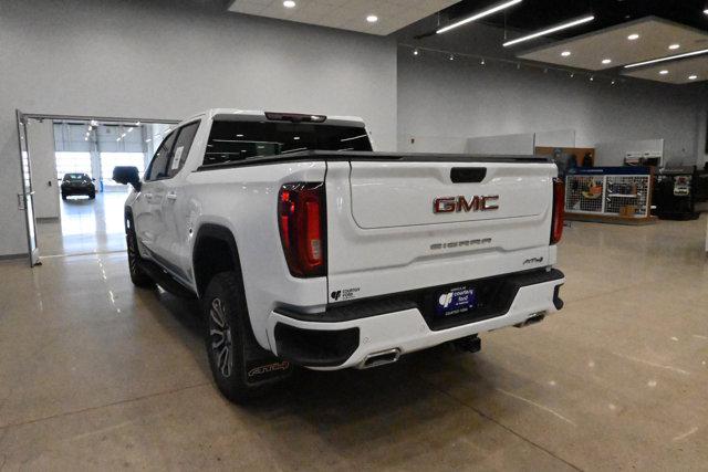 2022 GMC Sierra 1500 4WD Crew Cab Short Box AT4