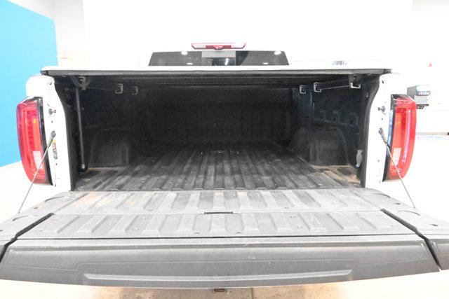 2022 GMC Sierra 1500 4WD Crew Cab Short Box AT4