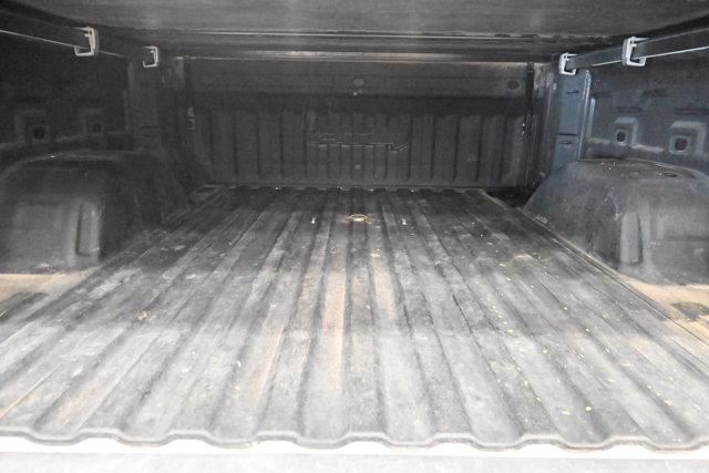 2022 GMC Sierra 1500 4WD Crew Cab Short Box AT4