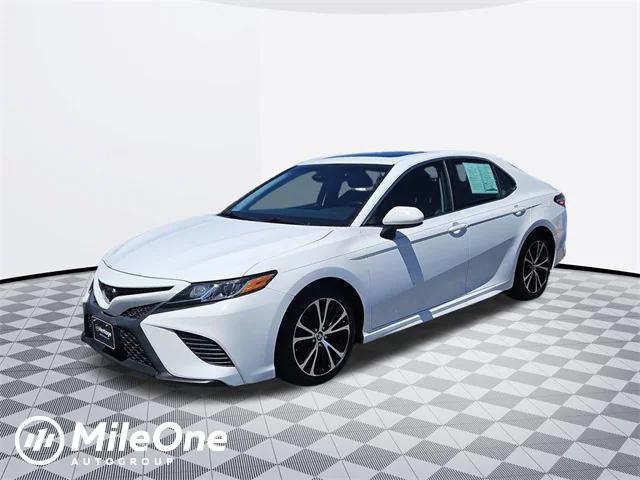 2018 Toyota Camry SE