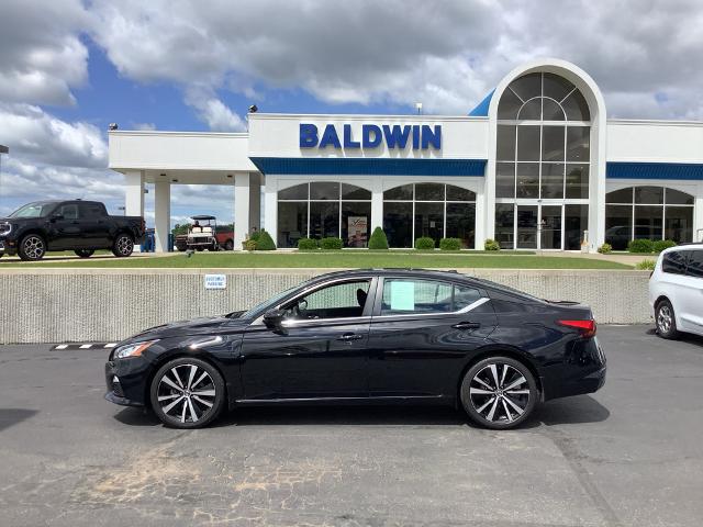 2021 Nissan Altima SR FWD