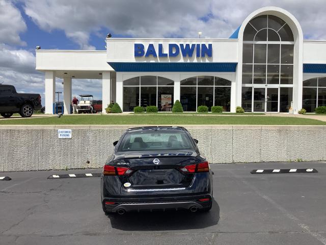 2021 Nissan Altima SR FWD