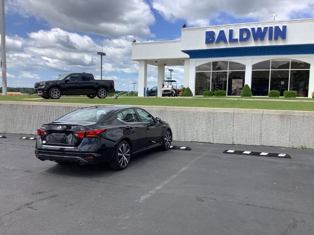 2021 Nissan Altima SR FWD