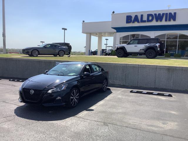 2021 Nissan Altima SR FWD
