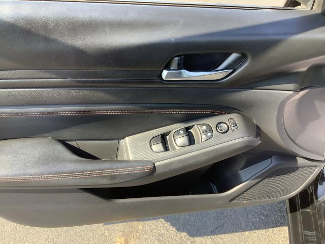 2021 Nissan Altima SR FWD