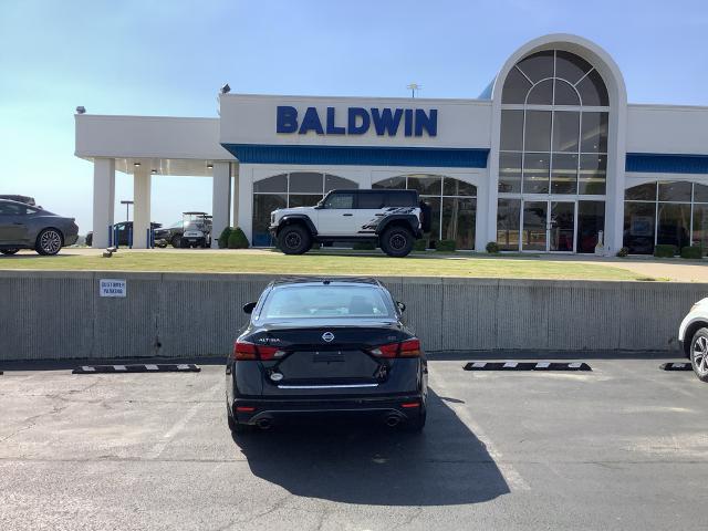 2021 Nissan Altima SR FWD