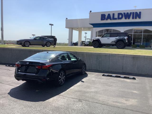 2021 Nissan Altima SR FWD