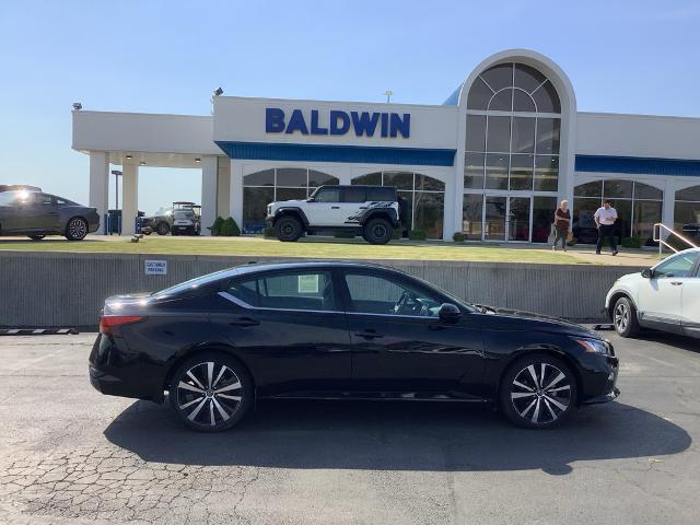 2021 Nissan Altima SR FWD
