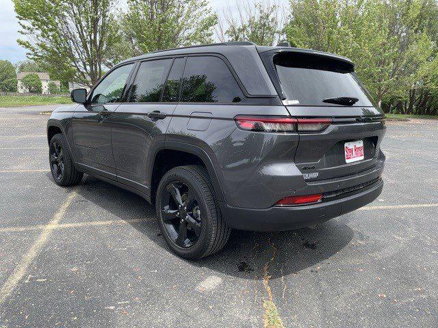 2025 Jeep Grand Cherokee GRAND CHEROKEE ALTITUDE 4X4