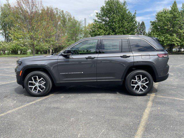 2025 Jeep Grand Cherokee GRAND CHEROKEE LIMITED 4X4