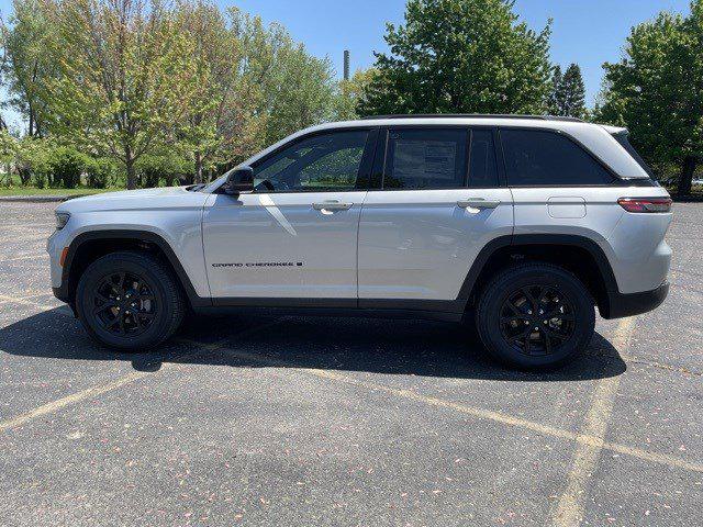 2025 Jeep Grand Cherokee GRAND CHEROKEE ALTITUDE X 4X4