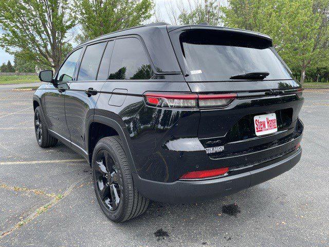 2025 Jeep Grand Cherokee GRAND CHEROKEE ALTITUDE 4X4