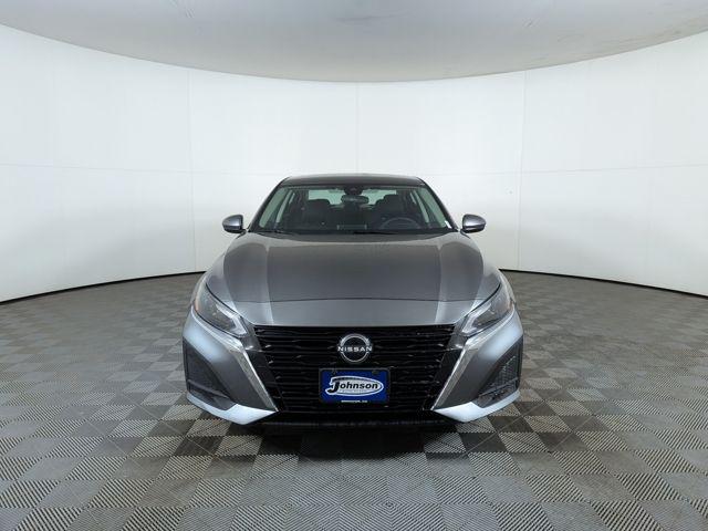 2023 Nissan Altima SV FWD