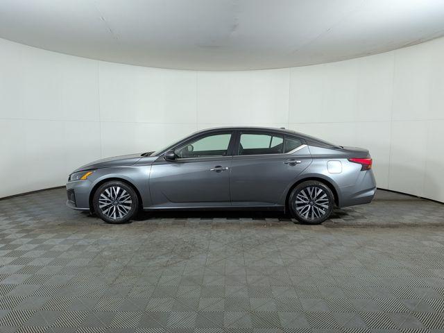 2023 Nissan Altima SV FWD