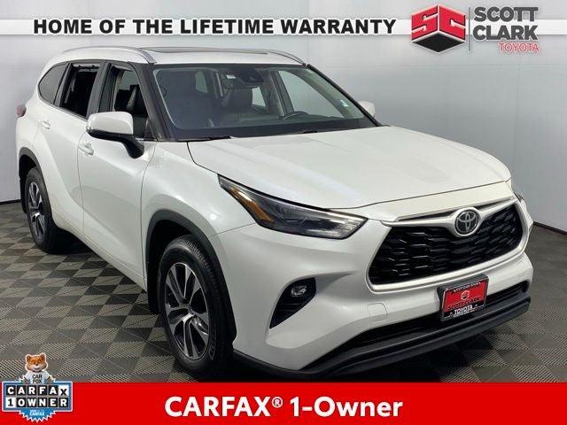 2022 Toyota Highlander XLE