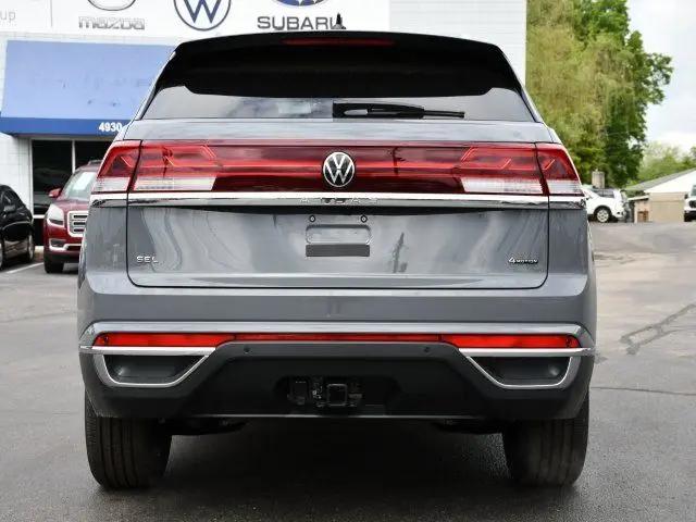 2025 Volkswagen Atlas Cross Sport 2.0T SEL