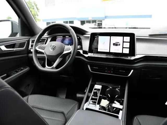 2025 Volkswagen Atlas Cross Sport 2.0T SEL