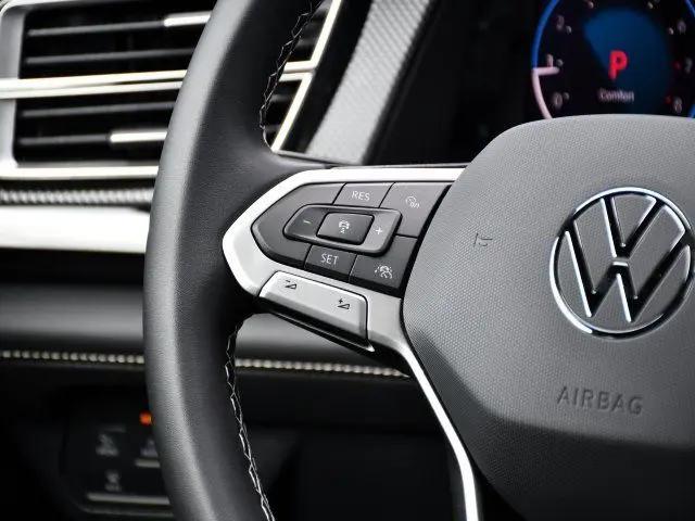 2025 Volkswagen Atlas Cross Sport 2.0T SEL