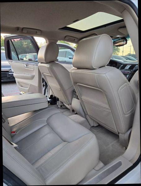 2011 Cadillac DTS Standard