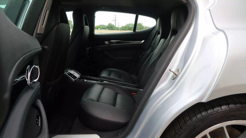 2015 Porsche Panamera S