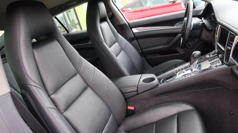 2015 Porsche Panamera S