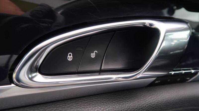 2015 Porsche Panamera S
